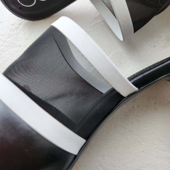 sleek and modern pair of Calvin Klein mules. Size 9 1/2 - Picture 9 of 11